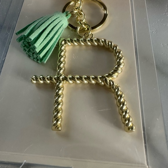 Letter R Key Chain keychain Modern Expressions Monogram Keychain - Picture 3 of 4